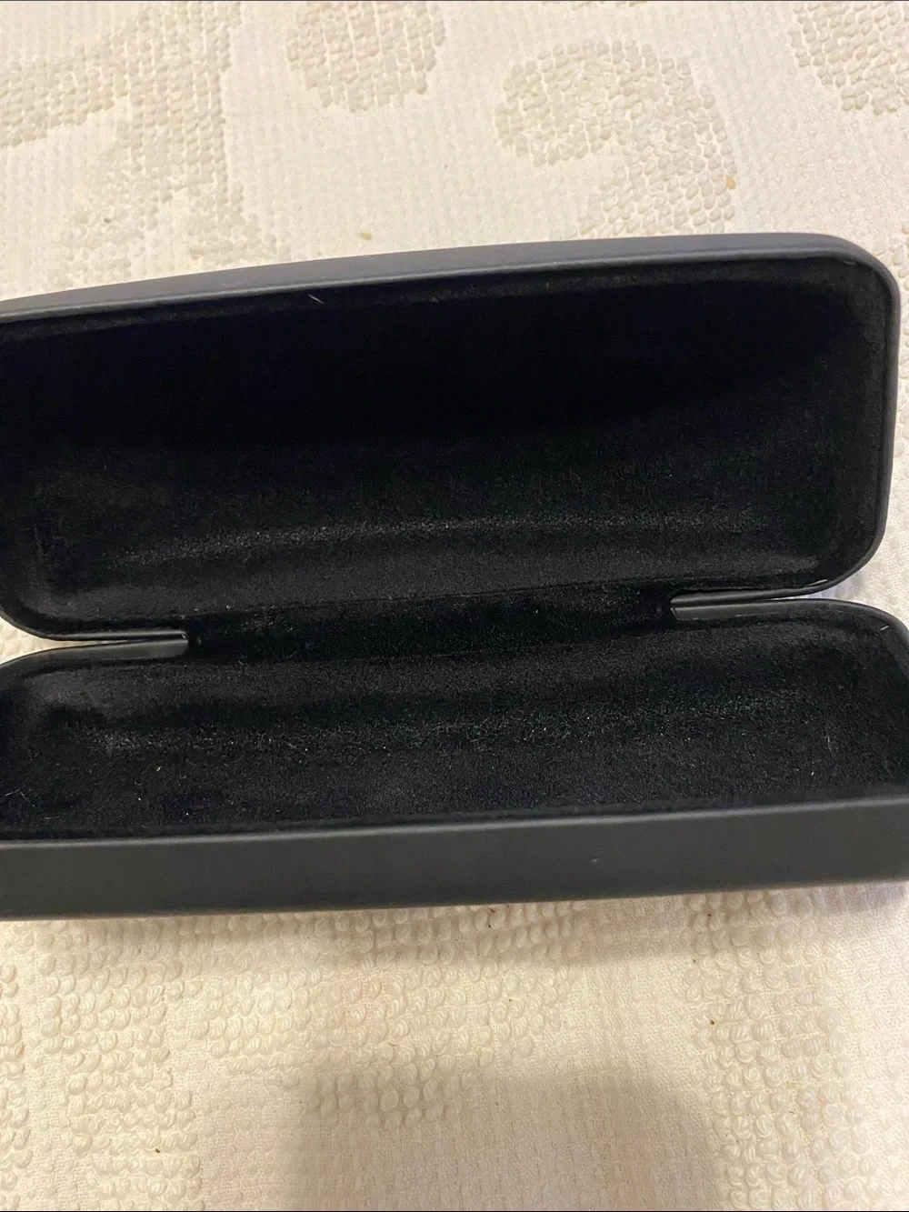Columbia Black Protective Eyewear Case, nice condition